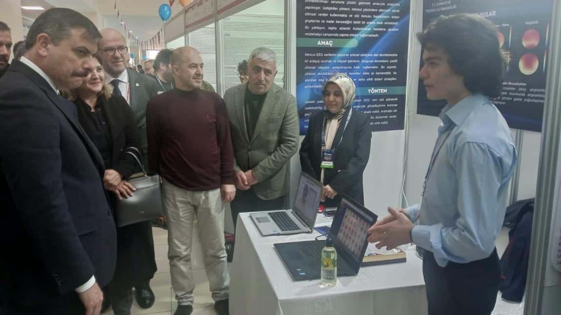 55.Tübitak Liseler Arası Araştırma projeleri yarışmasın Erzurum bölge sergisindeyiz.